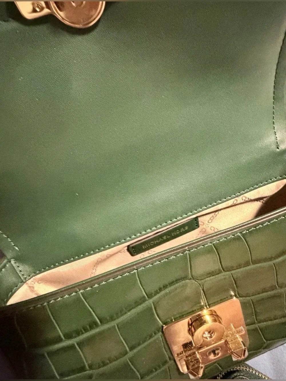 New Michael Kors Green Croc-Embossed Small Crossbody with Gold Chain
